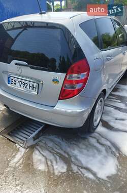 Хэтчбек Mercedes-Benz A-Class 2005 в 
