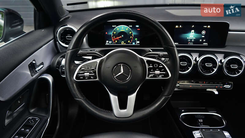 Седан Mercedes-Benz A-Class 2019 в Львове