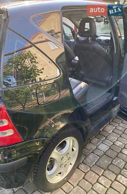 Хэтчбек Mercedes-Benz A-Class 2003 в 