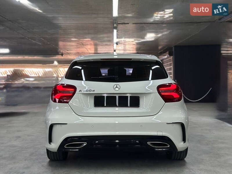Хэтчбек Mercedes-Benz A-Class 2018 в Киеве