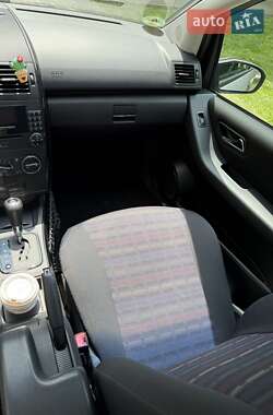 Хэтчбек Mercedes-Benz A-Class 2005 в 