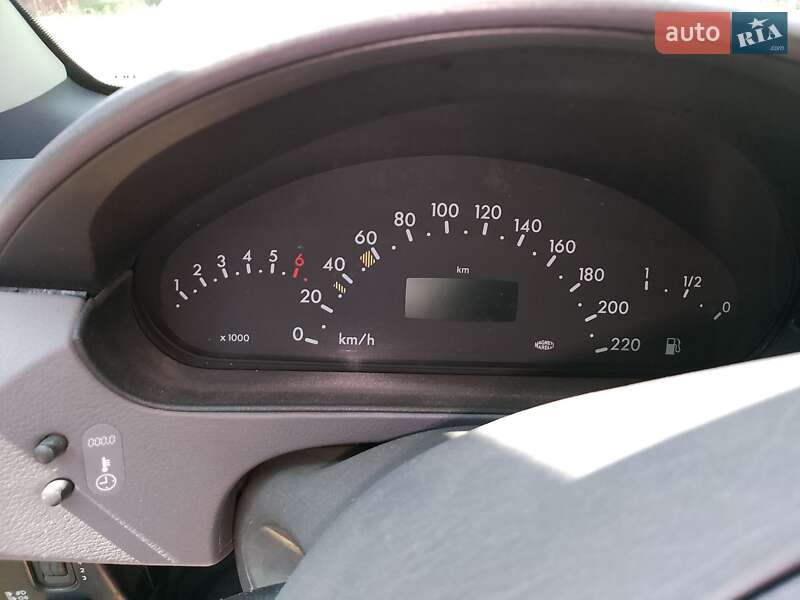 Хэтчбек Mercedes-Benz A-Class 2000 в Самборе