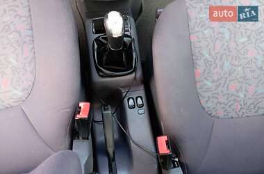 Хэтчбек Mercedes-Benz A-Class 2000 в 