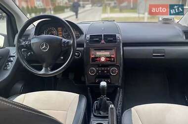 Хетчбек Mercedes-Benz A-Class 2005 в 