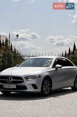 Седан Mercedes-Benz A-Class 2019 в Вінниці