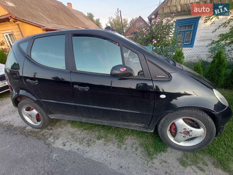 Хетчбек Mercedes-Benz A-Class 2000 в Зарічному
