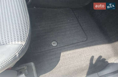 Хэтчбек Mercedes-Benz A-Class 2005 в 
