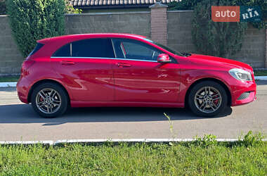 Хэтчбек Mercedes-Benz A-Class 2014 в 