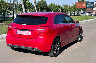 Хэтчбек Mercedes-Benz A-Class 2014 в 