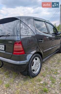 Хэтчбек Mercedes-Benz A-Class 2001 в 