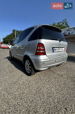 Хэтчбек Mercedes-Benz A-Class 2001 в 