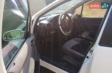Хэтчбек Mercedes-Benz A-Class 2001 в 