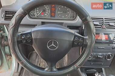 Хэтчбек Mercedes-Benz A-Class 2004 в 
