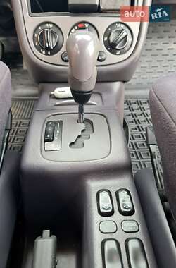 Хэтчбек Mercedes-Benz A-Class 2003 в 