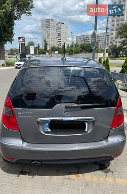 Хэтчбек Mercedes-Benz A-Class 2008 в 