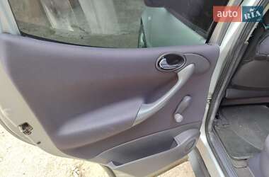 Хэтчбек Mercedes-Benz A-Class 2001 в 