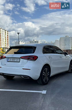 Хэтчбек Mercedes-Benz A-Class 2020 в 