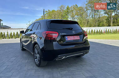Хетчбек Mercedes-Benz A-Class 2016 в 