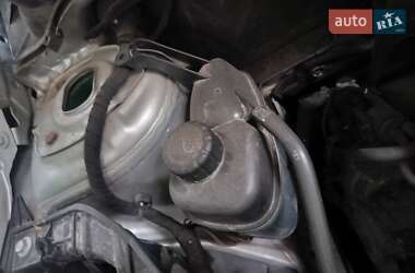 Хэтчбек Mercedes-Benz A-Class 2009 в 