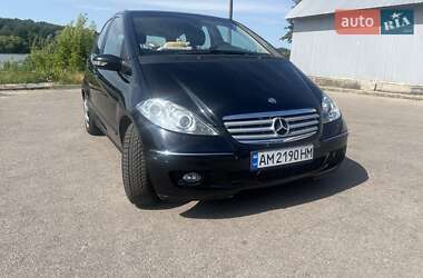 Хэтчбек Mercedes-Benz A-Class 2005 в 