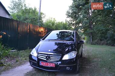 Хэтчбек Mercedes-Benz A-Class 2008 в 
