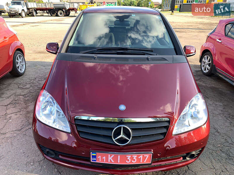 Хэтчбек Mercedes-Benz A-Class 2010 в Киеве