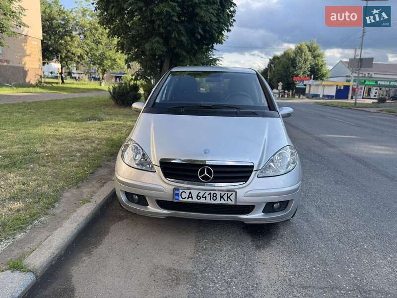 Хэтчбек Mercedes-Benz A-Class 2005 в Корсуне-Шевченковском