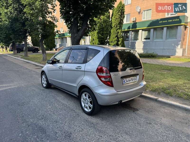 Хэтчбек Mercedes-Benz A-Class 2005 в Корсуне-Шевченковском