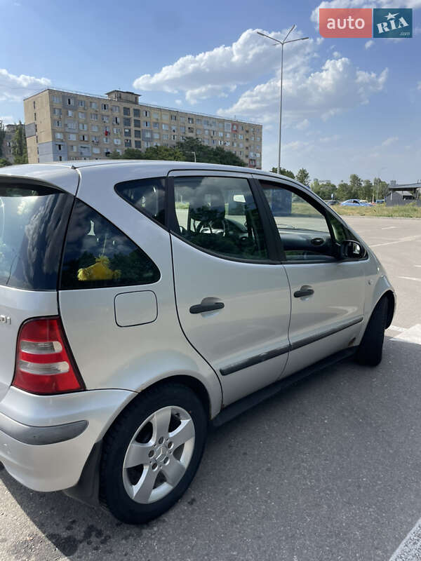 Хэтчбек Mercedes-Benz A-Class 2002 в Кропивницком фото 4 Хэтчбек Mercedes-Benz A-Class 2002 в Кропивницком