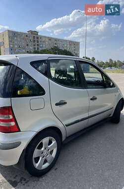 Хэтчбек Mercedes-Benz A-Class 2002 в 