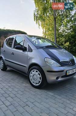 Хэтчбек Mercedes-Benz A-Class 2000 в 