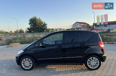 Хэтчбек Mercedes-Benz A-Class 2008 в 
