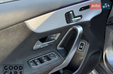 Хэтчбек Mercedes-Benz A-Class 2020 в 