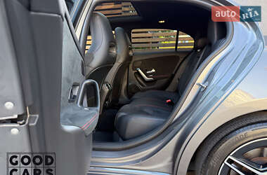 Хэтчбек Mercedes-Benz A-Class 2020 в 