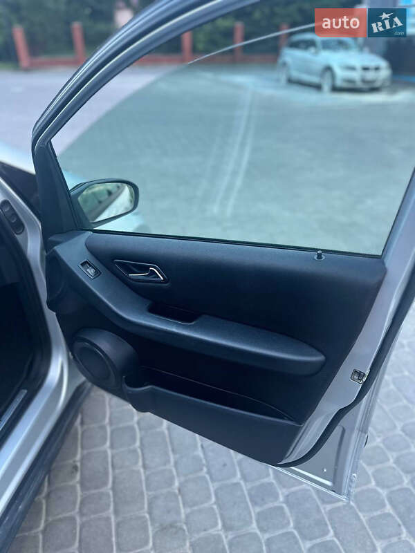 Хетчбек Mercedes-Benz A-Class 2006 в Луцьку