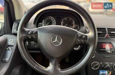 Хэтчбек Mercedes-Benz A-Class 2006 в 