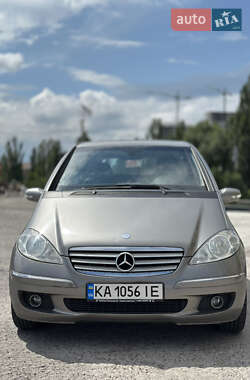 Хэтчбек Mercedes-Benz A-Class 2005 в 