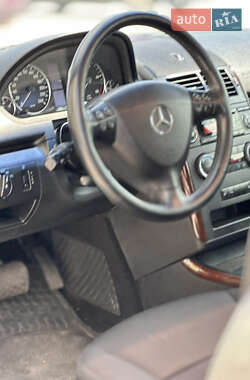 Хэтчбек Mercedes-Benz A-Class 2005 в 