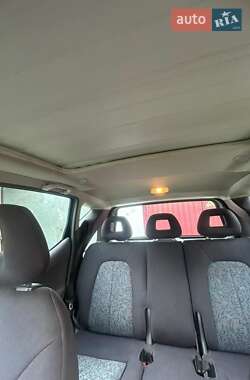 Хэтчбек Mercedes-Benz A-Class 2000 в 