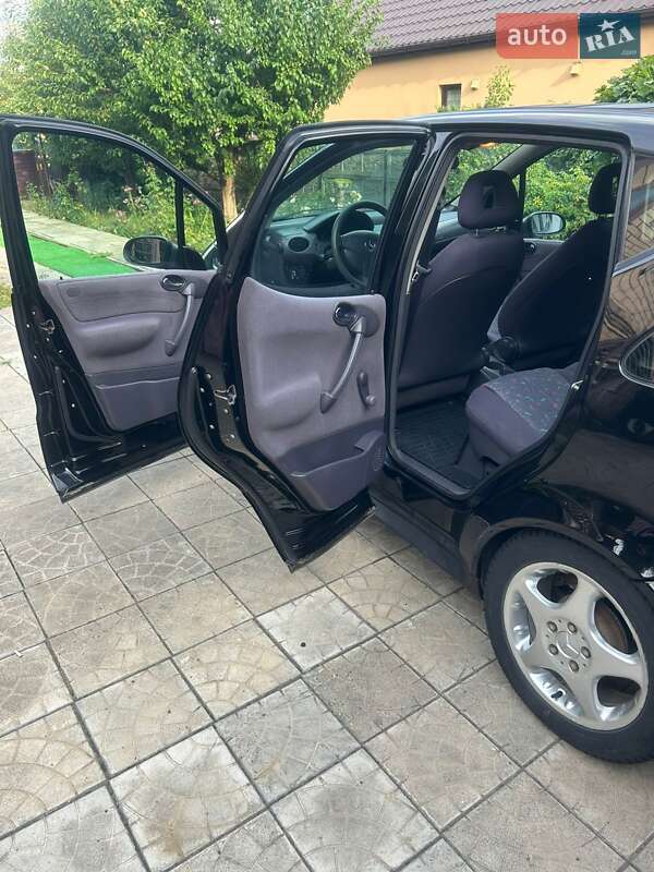 Хэтчбек Mercedes-Benz A-Class 2000 в Городище