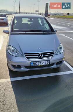 Хэтчбек Mercedes-Benz A-Class 2008 в 