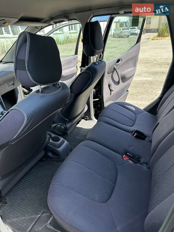 Хетчбек Mercedes-Benz A-Class 2000 в Рівному фото 9 Хетчбек Mercedes-Benz A-Class 2000 в Рівному