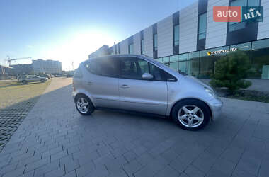 Хетчбек Mercedes-Benz A-Class 2002 в  фото 4 Хетчбек Mercedes-Benz A-Class 2002 в