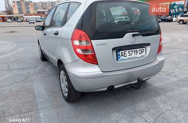 Хэтчбек Mercedes-Benz A-Class 2005 в 