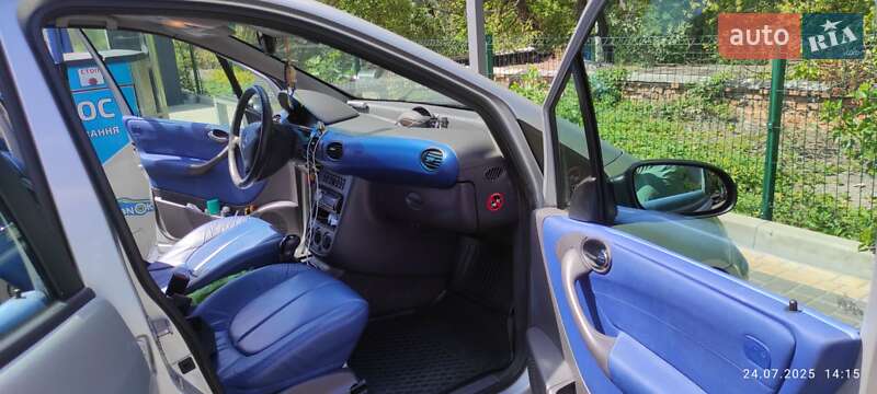 Хетчбек Mercedes-Benz A-Class 2003 в Дніпрі фото 7 Хетчбек Mercedes-Benz A-Class 2003 в Дніпрі