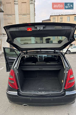 Хэтчбек Mercedes-Benz A-Class 2007 в 