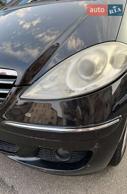 Хэтчбек Mercedes-Benz A-Class 2007 в 