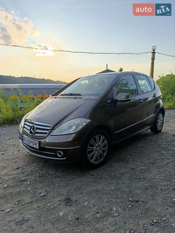 Mercedes-Benz A-Class 2009