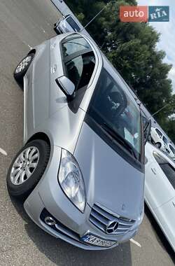 Хэтчбек Mercedes-Benz A-Class 2012 в Киеве