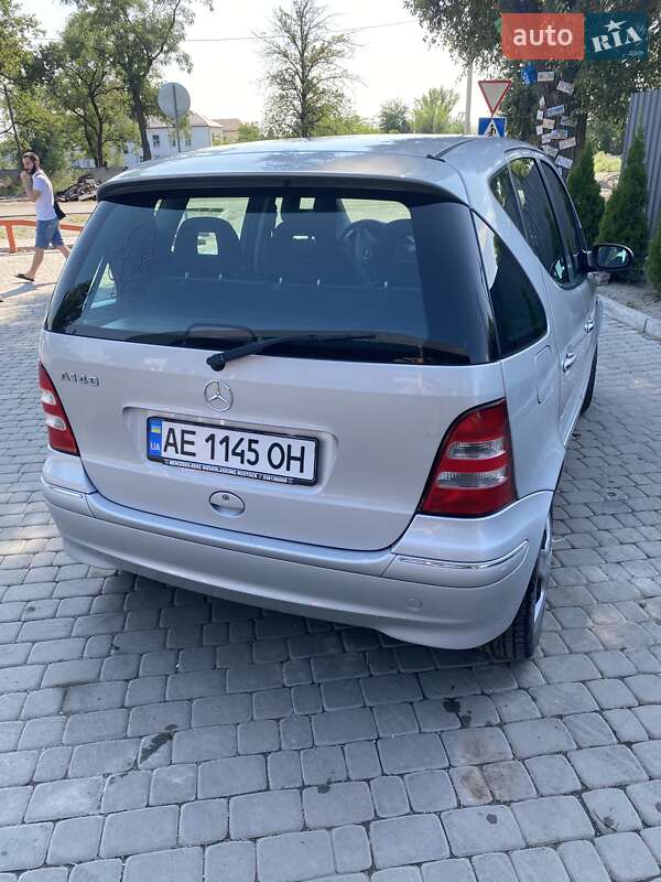 Хэтчбек Mercedes-Benz A-Class 2001 в Новомосковске